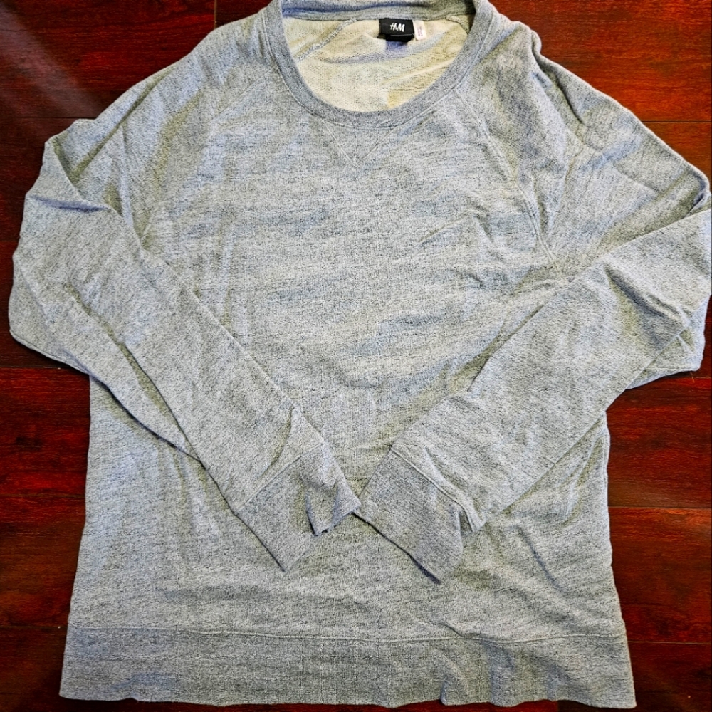 H&M sweatshirt